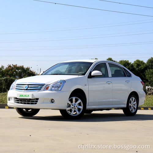 Dongfeng Junfeng E11K Elektrisch voertuig Nieuwe energie met 4 deuren 5 zitplaatsen